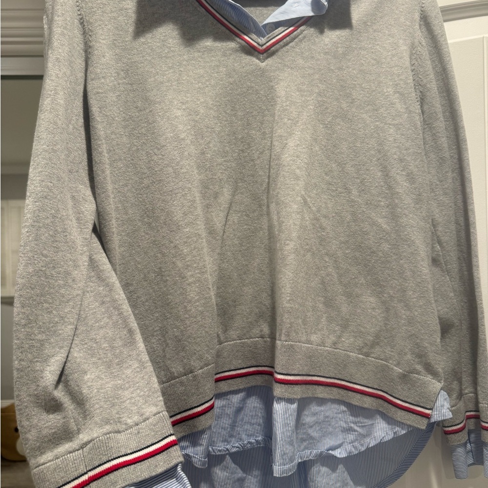 Gray V-Neck Sweater with Striped Trim